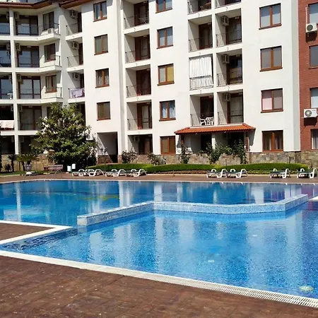 Apollon Private Apartmens Apartman